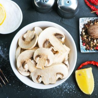 Champignons mit Parmesan