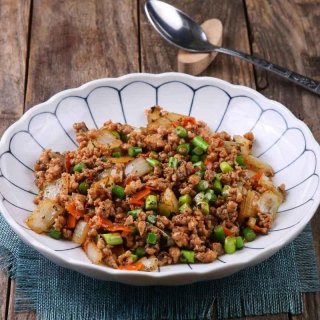 Chinakohl-Hack-Pfanne