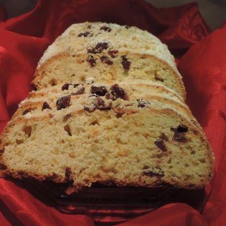 Cranberry-Quarkstollen