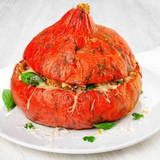Hokkaidokürbis gefüllt