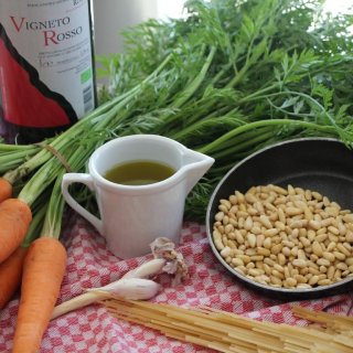 Möhrengrün-Pesto