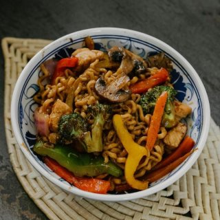Papaya-Wok-Nudeln