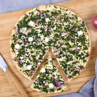 Vegetarischer Flammkuchen