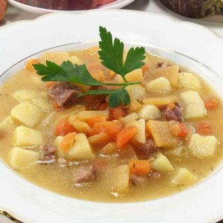 Steckrüben-Kassler-Eintopf