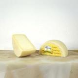 Manchego Schafskäse in der Käsetüte