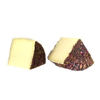 Manchego mit Blumenmantel
