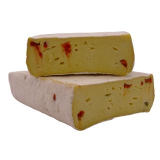 Sommerbrie Tomate-Lauch