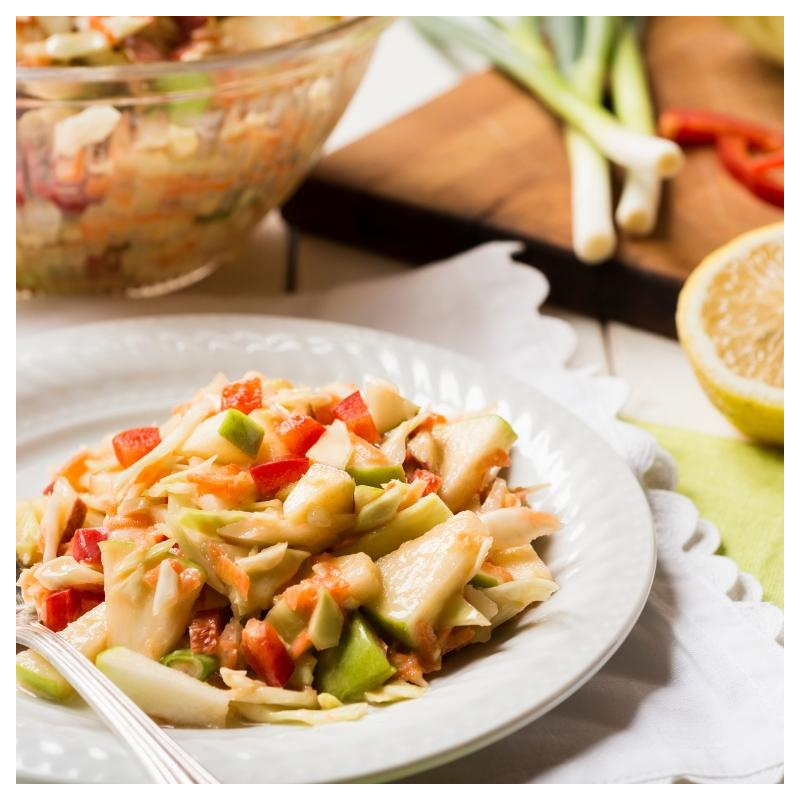 Spitzkohlsalat mit Apfel