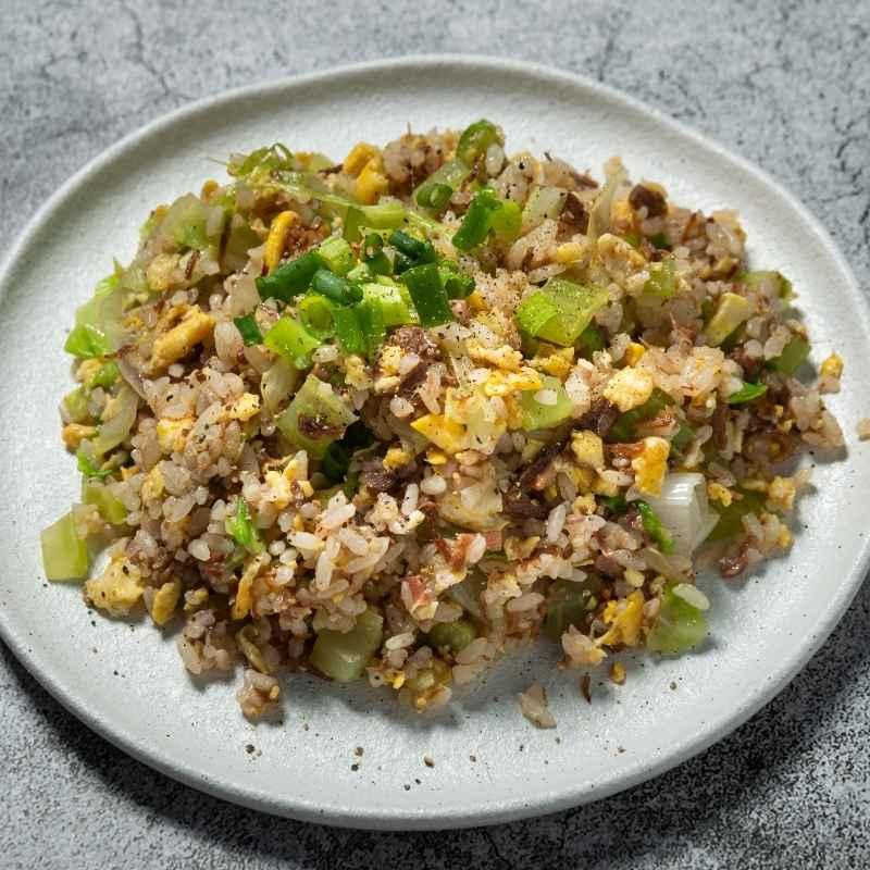 Stangensellerie-Mango-Topf