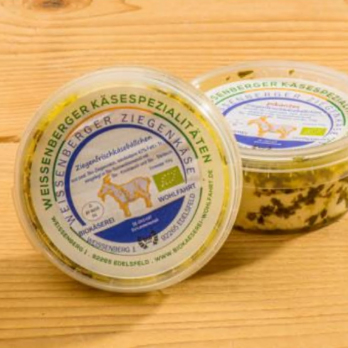 Ziegenfrischkäsebällchen in Öl