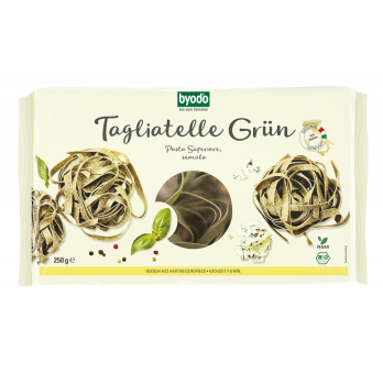 Grüne Tagliatelle semola