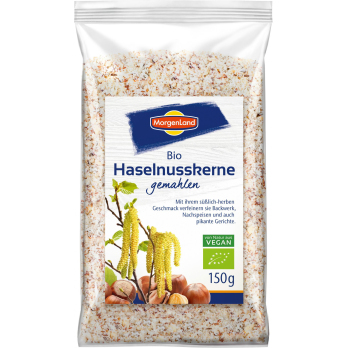 Haselnusskerne gemahlen