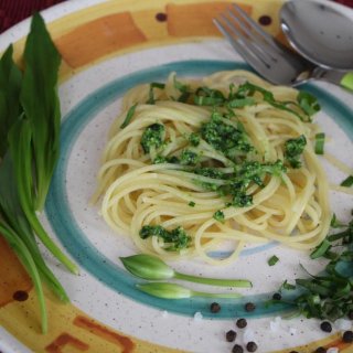 Bärlauchpesto mit Spaghetti