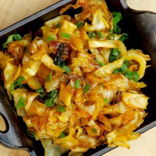 Chinakohl auf chinesische Art