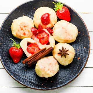 Erdbeerknödel