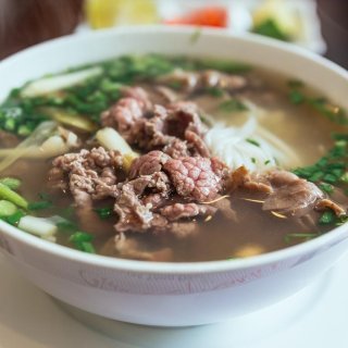 Grüne Bohnensuppe mit Rindfleisch